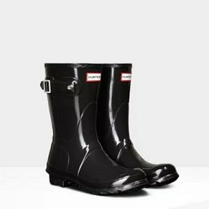 Hunter short gloss rain boots